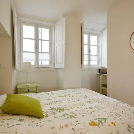 Alfama Cozy By Get Your Lisbona