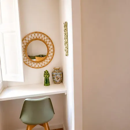 Alfama Cozy By Get Your * Lisboa
